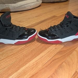 Kids Black and Red Basketball Shoes